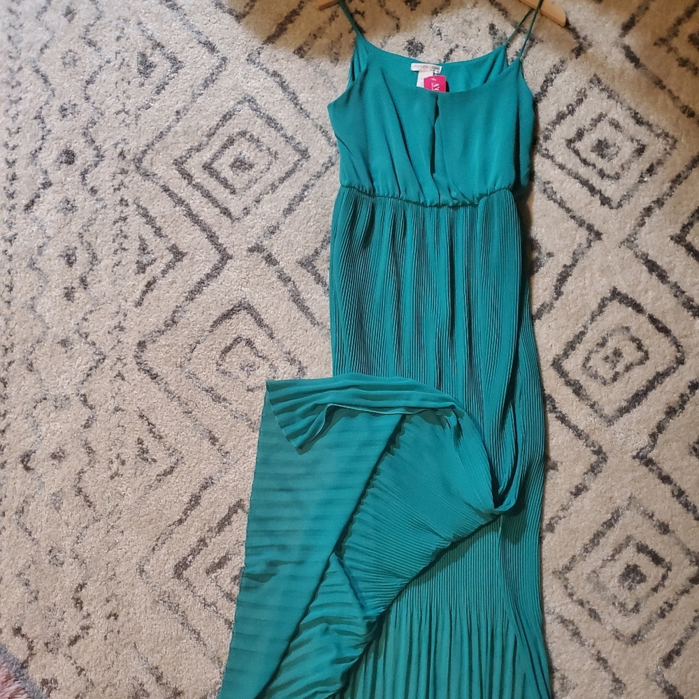 Teal Accordian Pleates Maxi Dress